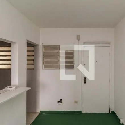 Rent this 2 bed apartment on Rua das Palmeiras 381 in Santa Cecília, São Paulo - SP