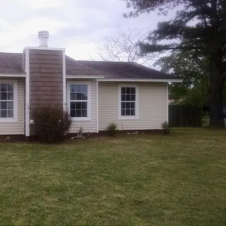 Rent this 3 bed house on 1401 Halltown Road in Onslow County, NC 28546