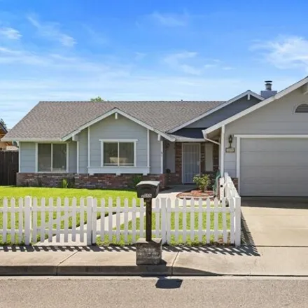 Buy this 3 bed house on 3037 North Walnut Road in Turlock, CA 95382