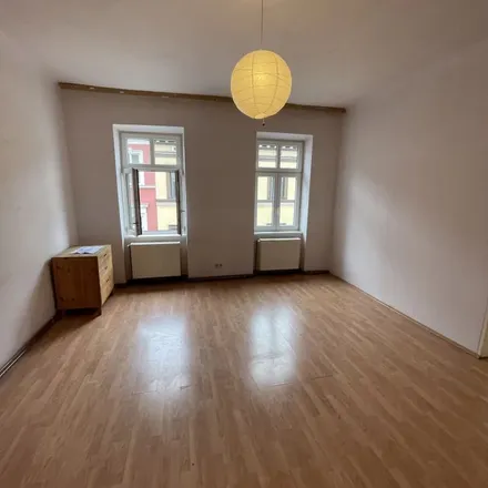 Rent this 2 bed apartment on Martinstraße in Währinger Straße, 1180 Vienna