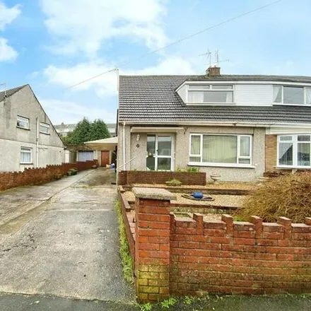 Buy this 3 bed duplex on Treharne Drive in Pen-y-fai, CF31 4NT