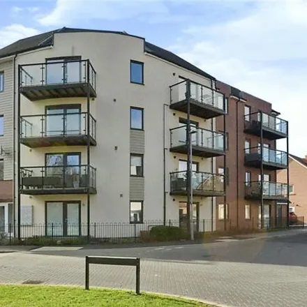 Buy this 2 bed apartment on Guildford Avenue in Milton Keynes, MK4 4LS