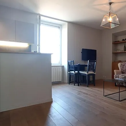 Rent this 1 bed apartment on 35400 Saint-Malo