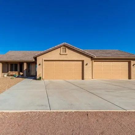 Buy this 4 bed house on 5079 North Idaho Road in Apache Junction, AZ 85119