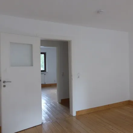 Rent this 3 bed apartment on Dottendorfer Straße 16 in 53129 Bonn, Germany