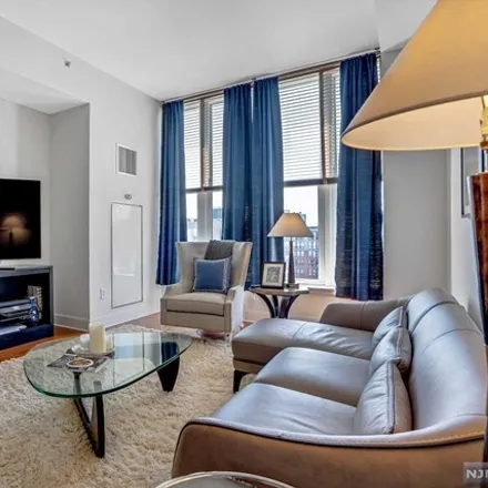 Image 5 - Studio No. 18, 11th Street, Hoboken, NJ 07030, USA - Condo for sale