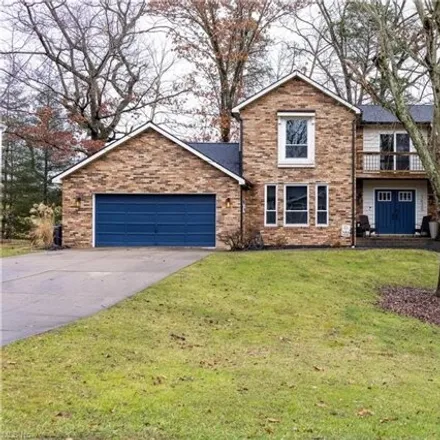 Buy this 4 bed house on 2866 Lakewood Circle in Somervilla, Wood County