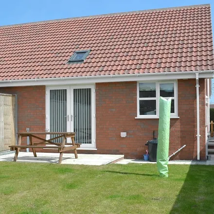 Image 7 - Mablethorpe and Sutton, LN12 2QZ, United Kingdom - Townhouse for rent
