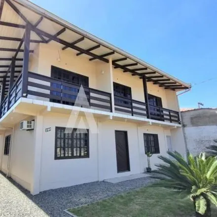Rent this 3 bed house on Rua Osmar Galdino Fagundes 160 in Paranaguamirim, Joinville - SC