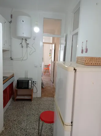 Image 3 - Rua de Entre-Muros do Mirante 59, 1100-474 Lisbon, Portugal - Apartment for rent