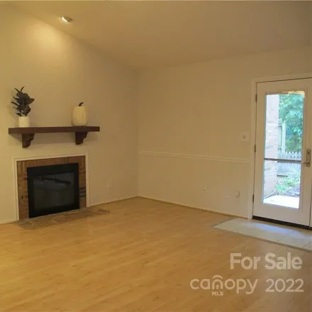 Image 3 - 9001 Providence Colony Drive, Charlotte, NC 28277, USA - Townhouse for sale