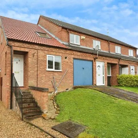 Buy this 2 bed house on Hazelwood Drive in Grantham, NG31 8GX