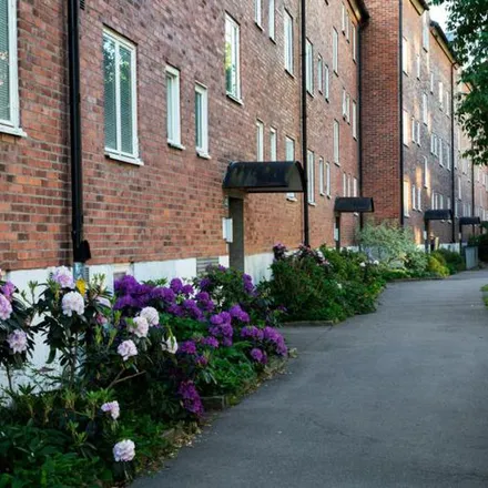 Rent this 2 bed apartment on Kalendervägen 29-45 in 415 11 Gothenburg, Sweden