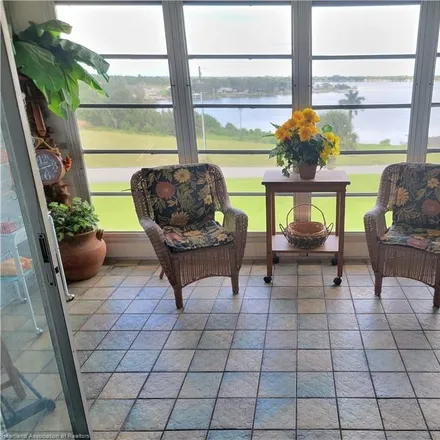 Image 3 - 416 Lake Clay Drive South, Lake Placid, Highlands County, FL 33852, USA - Condo for sale