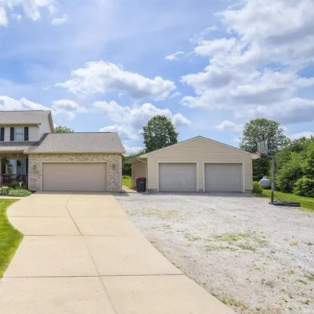 Buy this 5 bed house on 2519 W 550 S in Lafayette, Indiana