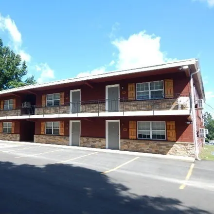 Rent this 1 bed apartment on 116 Brookside Drive in Clarksville, TN 37042