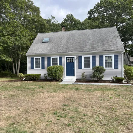 Buy this 3 bed house on 546 Lincoln Road Extension in Barnstable, Barnstable County