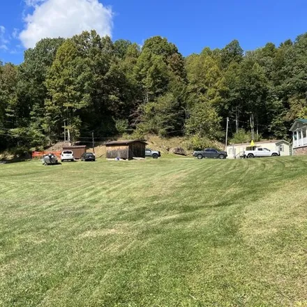 Image 7 - 297 Freind Street, Clintwood, Dickenson County, VA 24228, USA - Apartment for sale