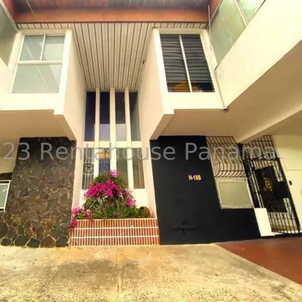 Buy this 4 bed house on Calle 67 Oeste in Bethania, 0000