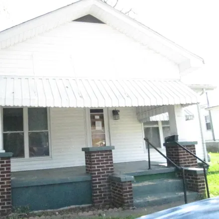 Buy this 3 bed house on 419 Central Avenue in Maysville, KY 41056