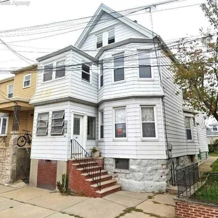 Image 1 - 163 Devon Street, Kearny, NJ 07032, USA - House for rent