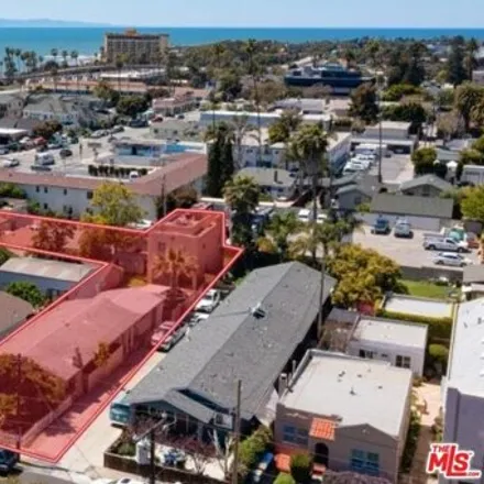 Buy this 11 bed house on 153 South Laurel Street in Ventura, CA 93001