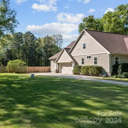 Image 5 - 1221 Mount Ulla Highway, Mooresville, NC 28115, USA - House for sale