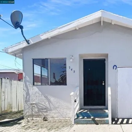 Buy this 3 bed house on 719 6th Street in Richmond, CA 94801