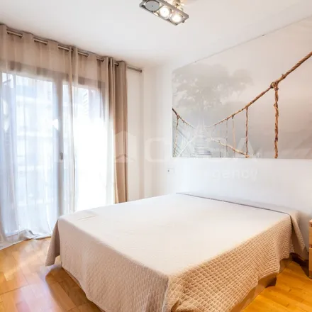 Rent this 3 bed apartment on Carrer del Rosselló in 466, 08001 Barcelona