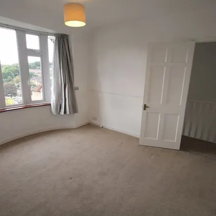 Image 5 - Hillview Road, Buckinghamshire, HP13 6XY, United Kingdom - Apartment for rent