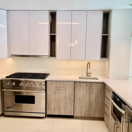 Rent this 3 bed apartment on 322 East 14th Street in New York, NY 10003