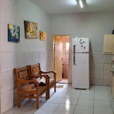 Buy this 2 bed house on Rua Joaquim Pinheiro de Castro in Jardim Urano, São José do Rio Preto - SP