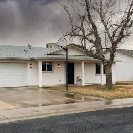 Buy this 3 bed house on 8518 West Weldon Avenue in Phoenix, AZ 85037