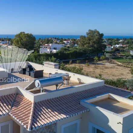 Image 6 - Lagoa, Faro, Portugal - House for sale