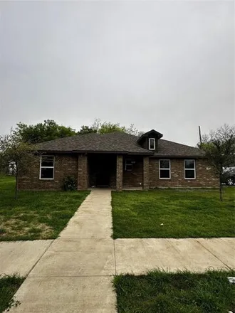 Buy this 3 bed house on 721 Crenshaw Street in Terrell, TX 75160