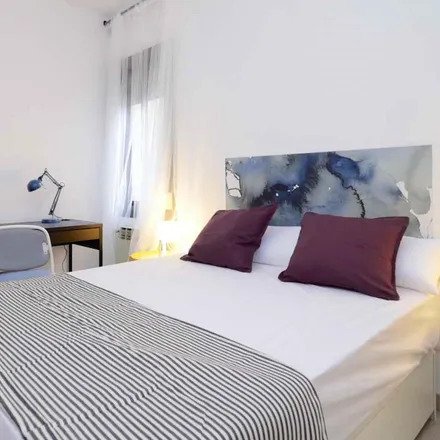 Rent this 1 bed room on Carrer de Rosalía de Castro in 26, 08025 Barcelona