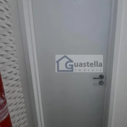 Buy this 3 bed apartment on Rua Jequitinhonha in Campestre, Santo André - SP