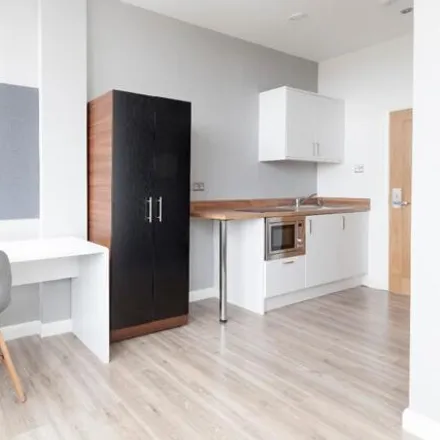 Image 5 - Electronx Hub, Abington Street, Northampton, NN1 2AP, United Kingdom - Apartment for rent