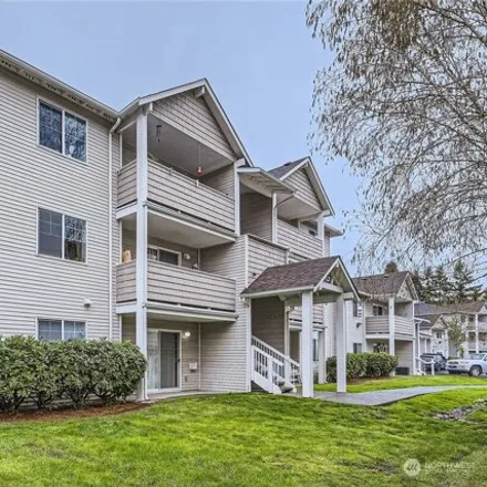 Buy this 3 bed condo on Erwin Estates in 8225 11th Drive West, Everett