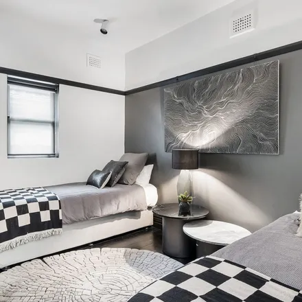 Image 1 - Livingstone Avenue, Botany NSW 2019, Australia - Apartment for rent