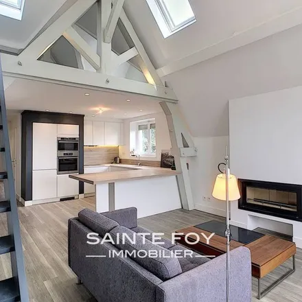 Rent this 2 bed apartment on 12 Rue Deshay in 69110 Sainte-Foy-lès-Lyon, France