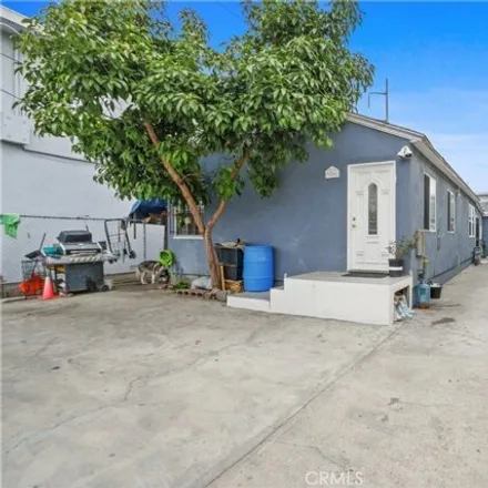 Buy this 5 bed house on 4706 W 118th St in Hawthorne, California