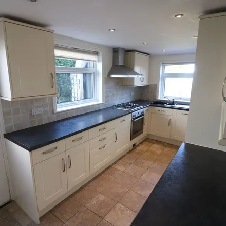 Rent this 3 bed apartment on Orchard Road in Hull, HU4 6XS