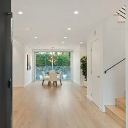 Image 2 - 1609 Sunset Plaza Drive, Los Angeles, CA 90069, USA - House for rent