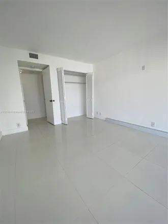 Image 7 - Brickell Place, Brickell Avenue, Brickell Hammock, Miami, FL 33129, USA - Condo for rent