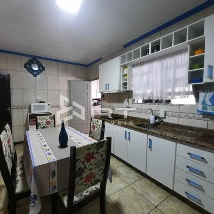 Buy this 3 bed house on Rua Ruy Barbosa in Progresso, Blumenau - SC