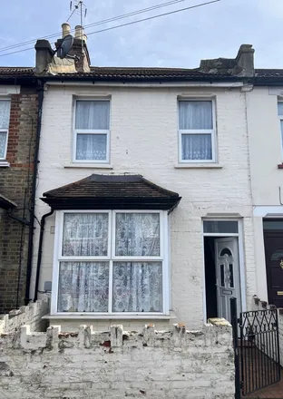 Rent this 1 bed house on London in Broad Green, GB