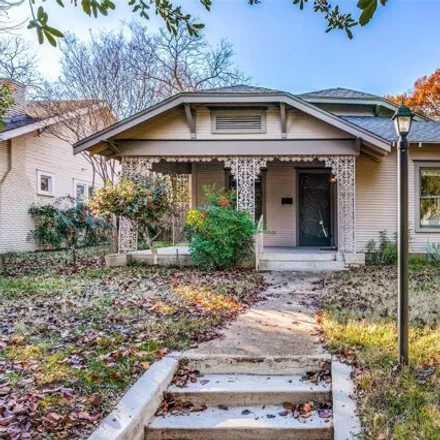 Buy this 3 bed house on 407 South Montclair Avenue in Dallas, TX 75208