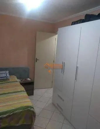 Buy this 2 bed apartment on Avenida Rio de Janeiro in Vila Rio, Guarulhos - SP