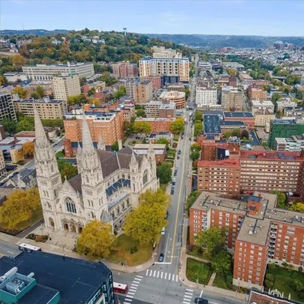 Image 4 - University Square, North Neville Street, Pittsburgh, PA 15289, USA - Apartment for sale